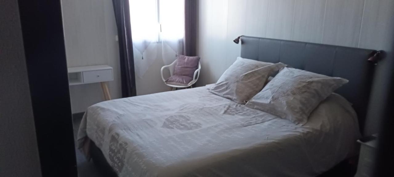 Le Queirele Apartman Le Lavandou Kültér fotó