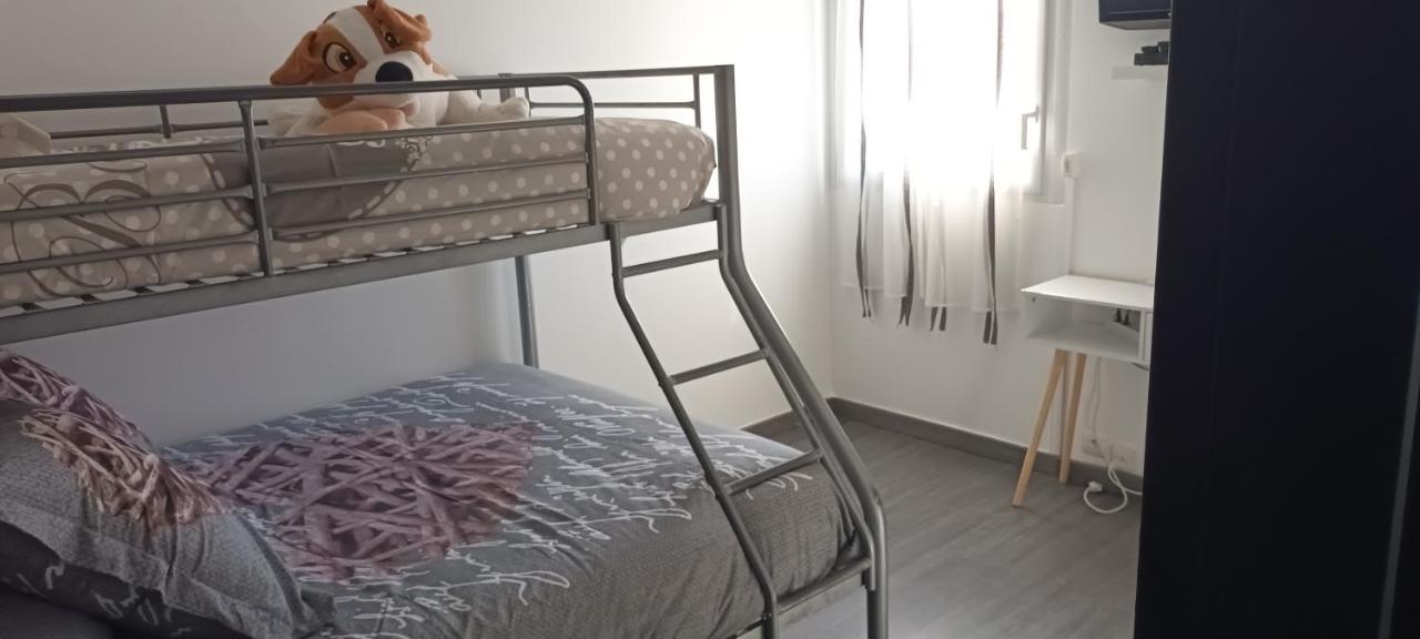 Le Queirele Apartman Le Lavandou Kültér fotó
